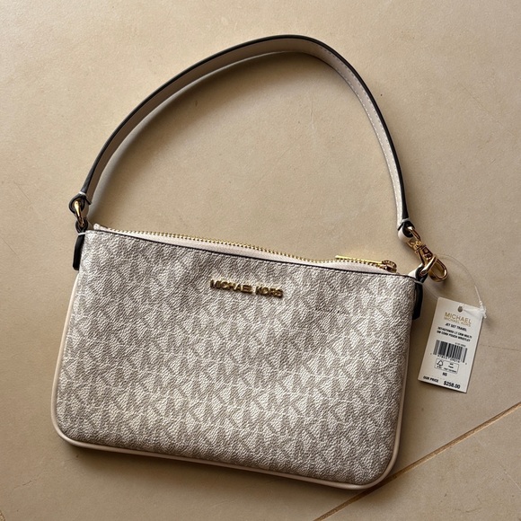 Michael Kors Jet Set Travel Pouch Wristlet - Picture 1 of 8